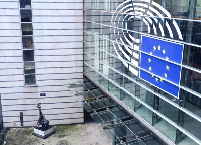 欧盟计划对Facebook提出新的反垄断指控